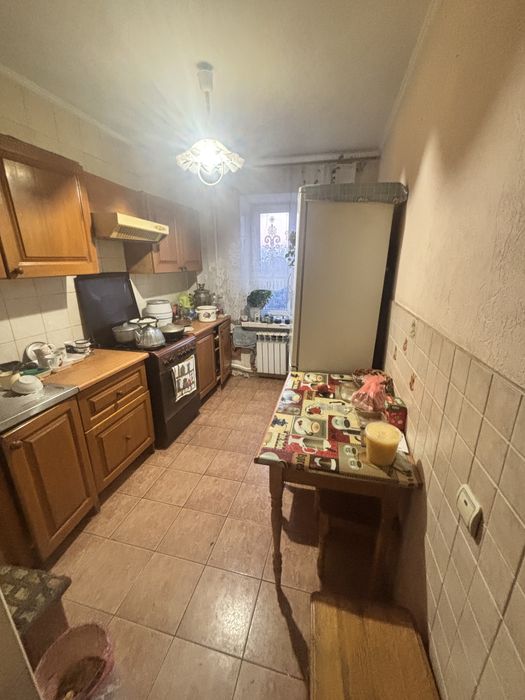 Оренда кімнати в 3 кімнатній квартирі