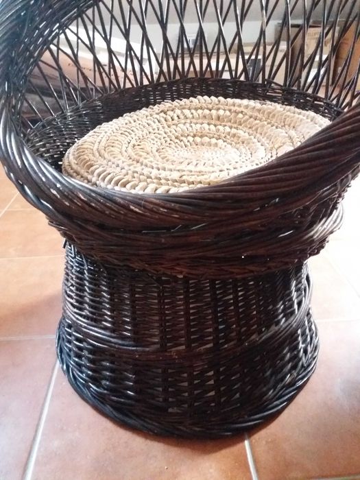 Cadeirão em verga