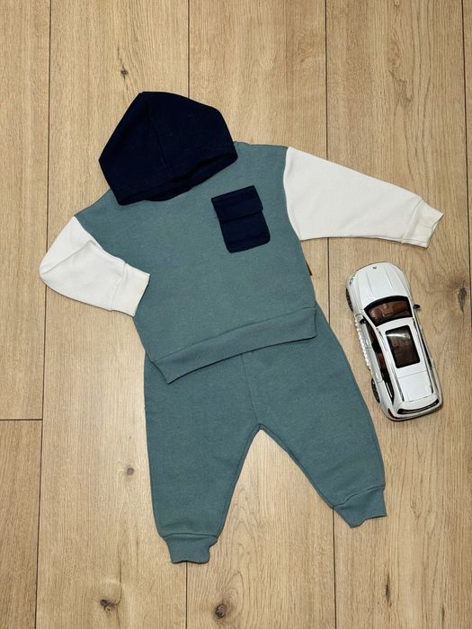 Спортивний котюм на флісі 3-6 місяців