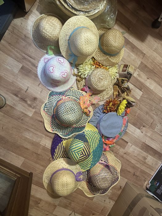 Kapelusze słomiane zestaw 12 szt