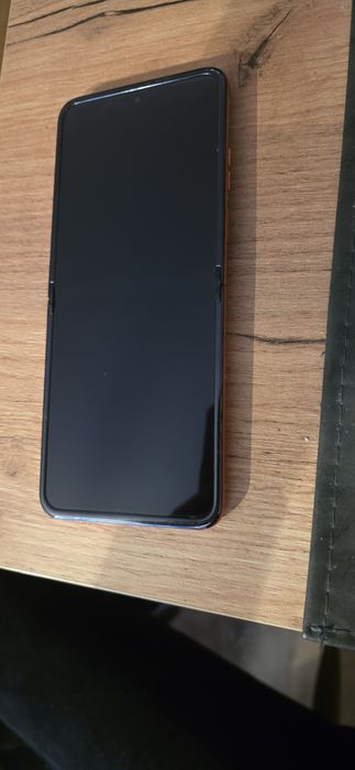 Motorola Razr 50  8+256GB