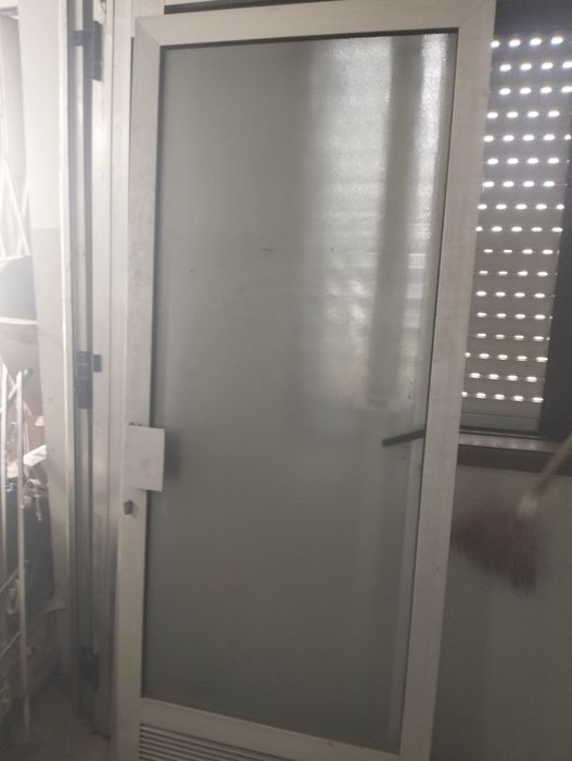 Portas em aluminio.