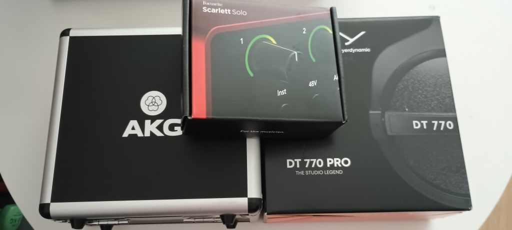 sluchawki Beyerdynamic DT 770 pro i mikrofon AKG P220