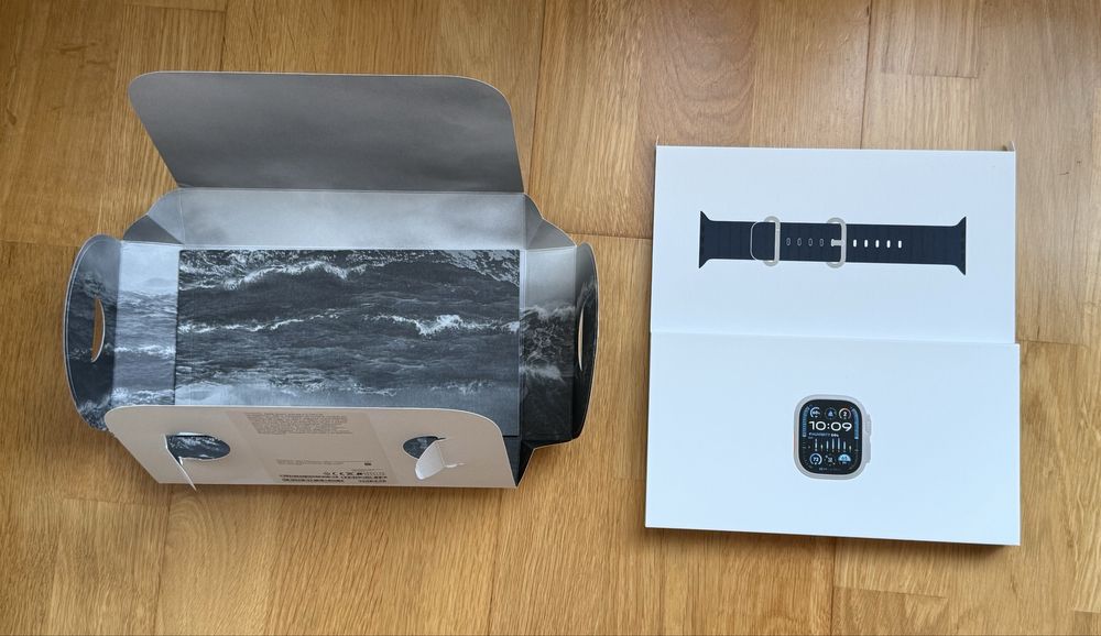 Apple Watch Ultra 2 GPS Cellular 49mm Titânio Natural