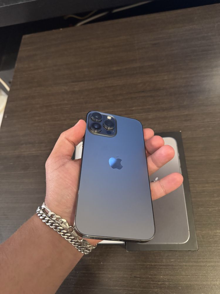 Iphone 13 Pro max como novo