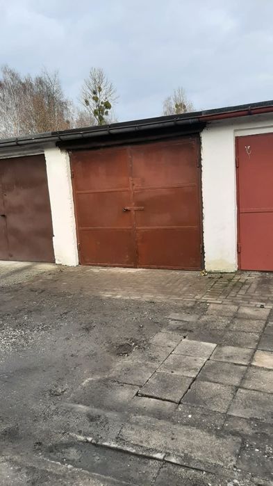 Garaż murowany z prądem i z kanałem - wynajem (Gwarecka, Bykowina)