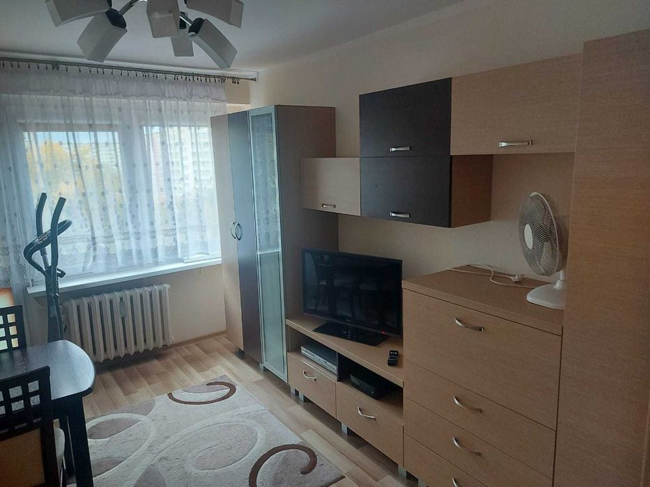 Spadzista, 3 -pokojowe, 48m2, VI piętro, Umeblowane