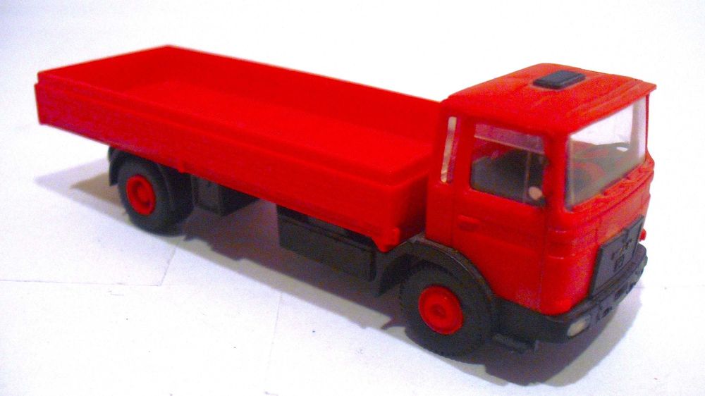 Wiking MAN F8 truck  1:87 / 150