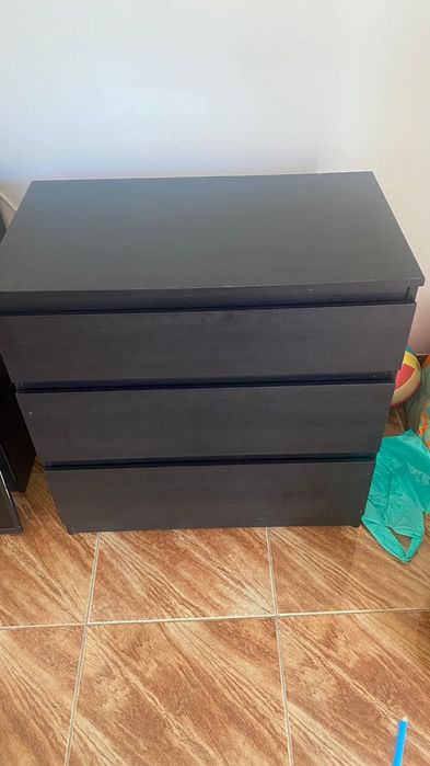 2 Cómodas com 3 gavetas