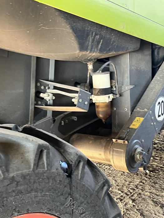 Продам комбайн Claas