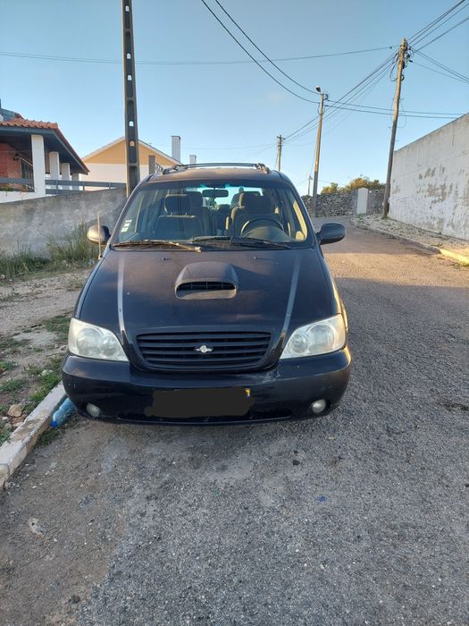 Kia Carnival 2.7 TDI