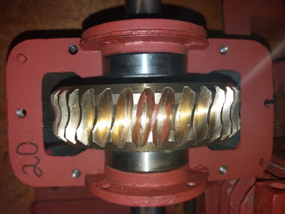 Продам редуктора червячние. Ч-40.Ч-63.Ч-80.Ч-100.Ч-125.Ч-160