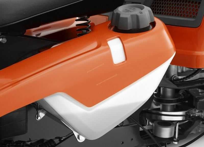 Traktor Ogrodowy Kosiarka Husqvarna 214C Moc 15KM