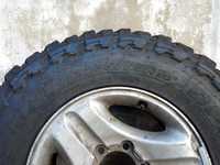 Jantes E pneus Semi-novos para 4x4 / Jipe