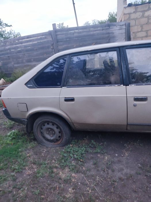 АЗЛК 2141 в хорошому стані