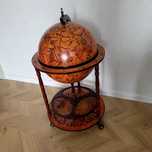 Ozdobny barek na trunki kula ziemska globus boho retro