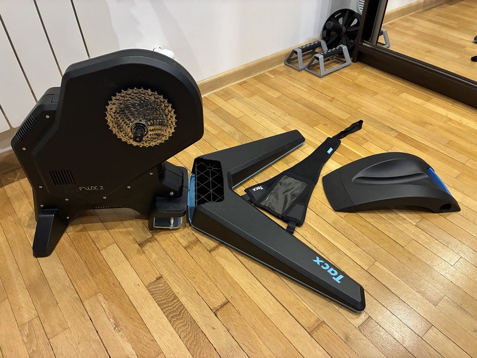 Trenażer rowerowy GARMIN Tacx Flux 2 Smart T2980