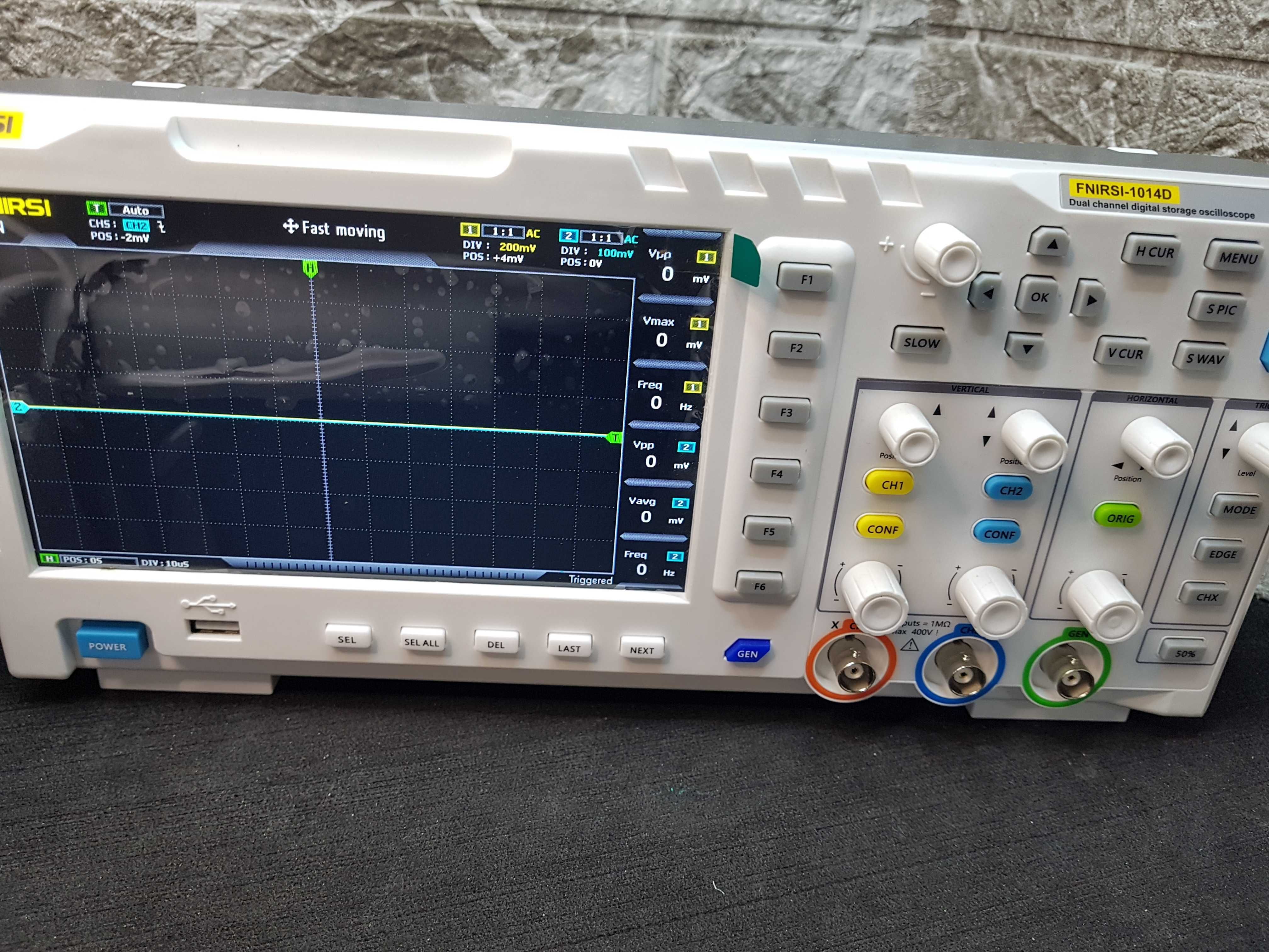 Цифровий осцилограф FNIRSI 1014D 2 в 1, генератор сигналів DDS
