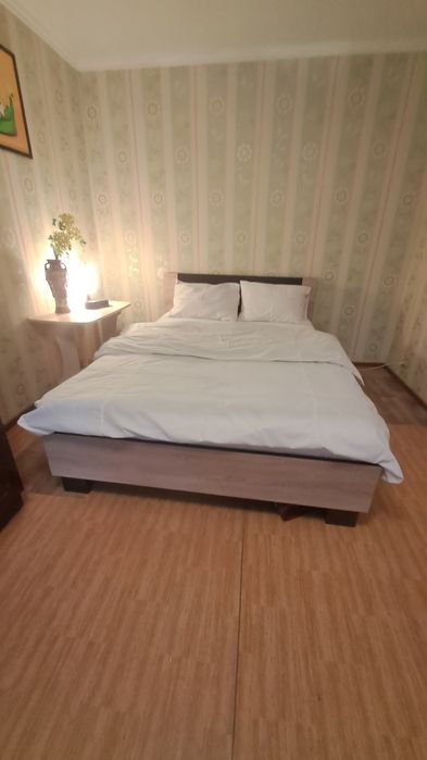 Сдам посуточно 1 комн. кв Генерала Петрова/Варненская /паркГорького
1