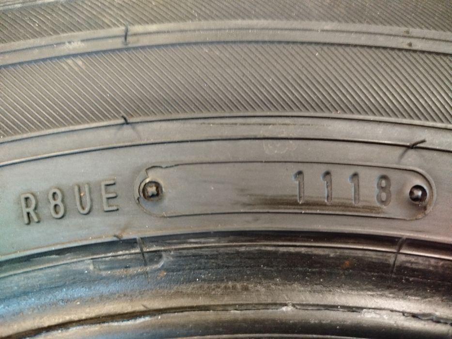 Opony zimowe Falken 215/65R16C