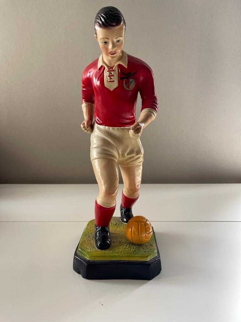 Estatueta em faiança de antigo jogador do Benfica 1935