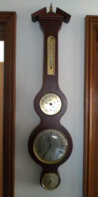 Relógio de parede com termômetro e higrómetro