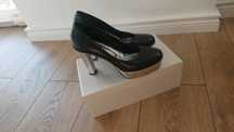 Buty damskie venezia roz 38,koturn,obcas 8cm