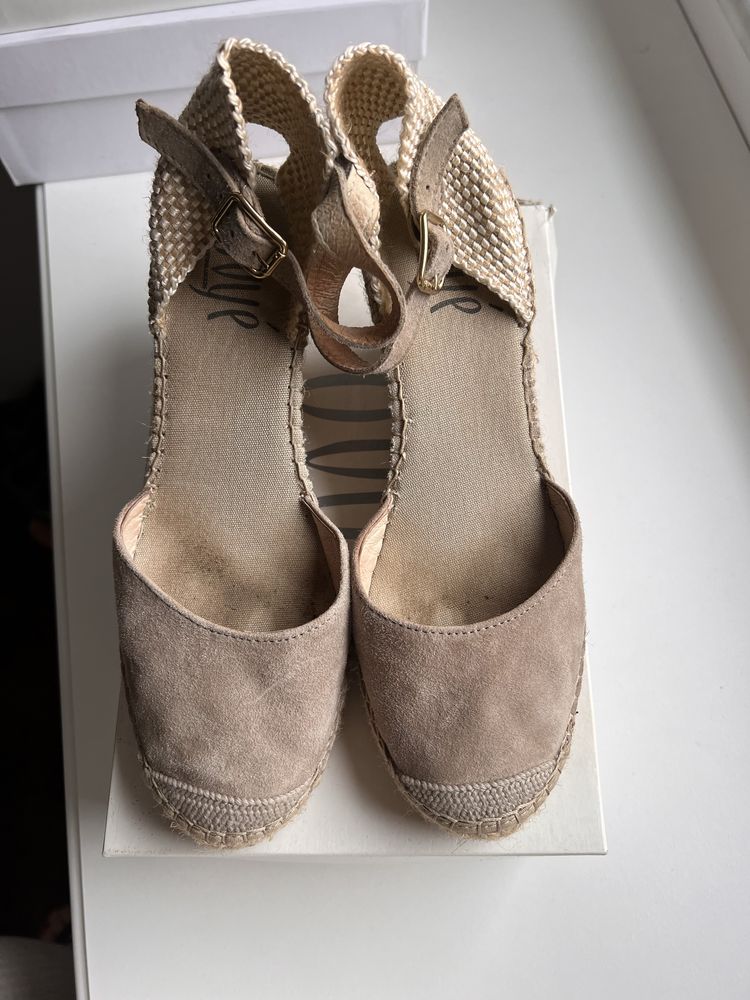 Espadryle koturny ovye