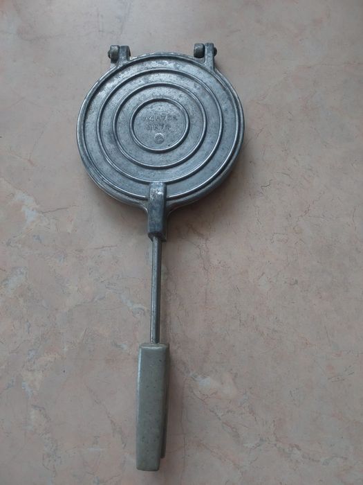 Вафельниця алюмінієва