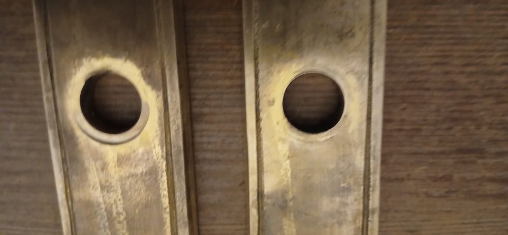 Stare okucia szyldy drzwiowe, mosiądz grube