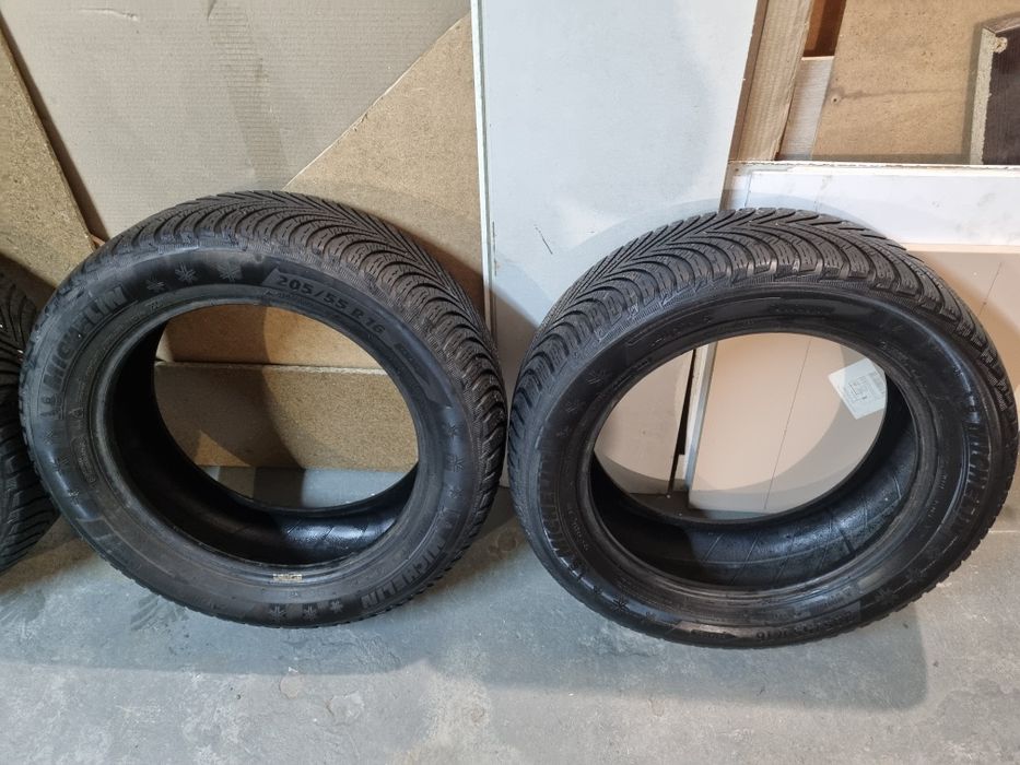Зимові шини Michelin 205/55 R16
