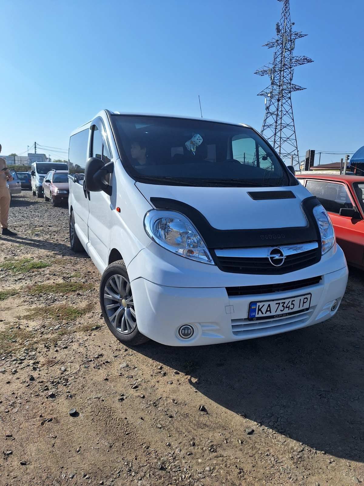 Продам Opel Vivaro