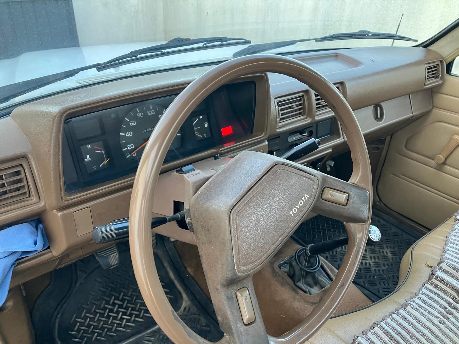 Toyota Hilux 2.5 D