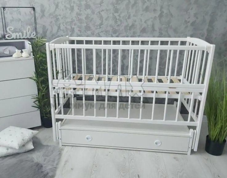 Ліжечко дитяче з матрасом, маятникою та ящиком