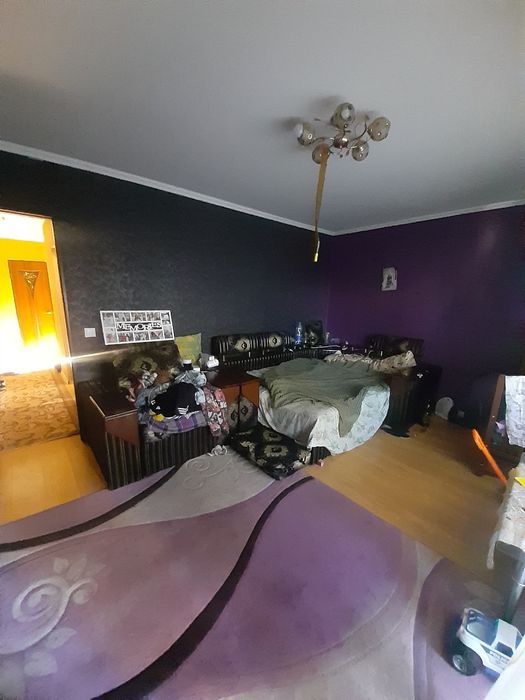 Продам двох кімнатну квартиру смт.Іваничі