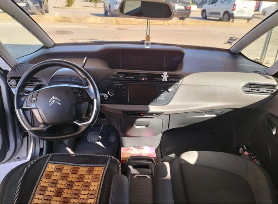 Citreon c4 grand spacetourer 1.6hdi(2018 )