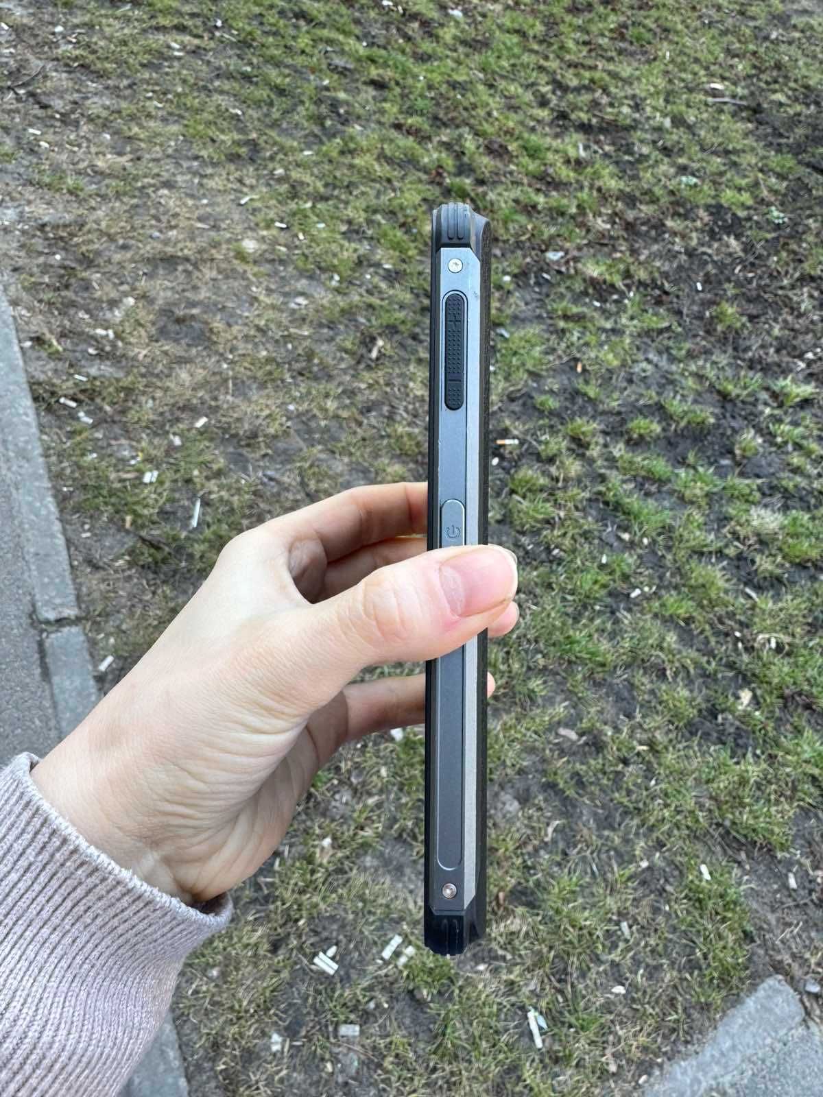 Протиударний телефон BlueWorld TM12 4/128 ГБ Android 10