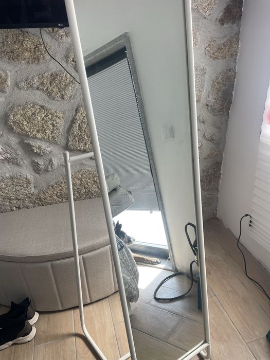 Espelho com cabide ikea