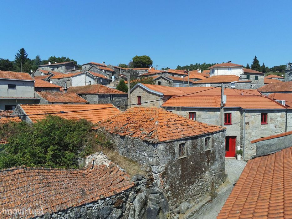 Refúgio na zona do Gerês - Moradia em Pedra Pronta para Si!