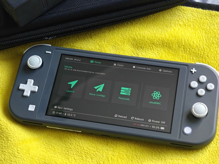 Chip Nintendo Switch Picofly atmosphere Hekate tinfoil każdy soft
