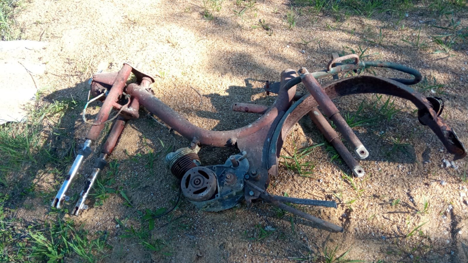 Quadro Sachs de Motorizada modelo antigo e motor