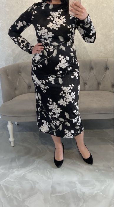 Продам атласне плаття