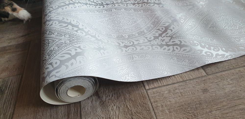 Tapeta rolka sz 50cm dl 10m .