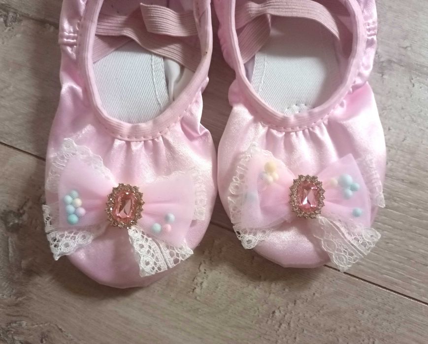 Buty baletki Księżniczka Aurora Roszpunka wróżka, r. 29 przebranie