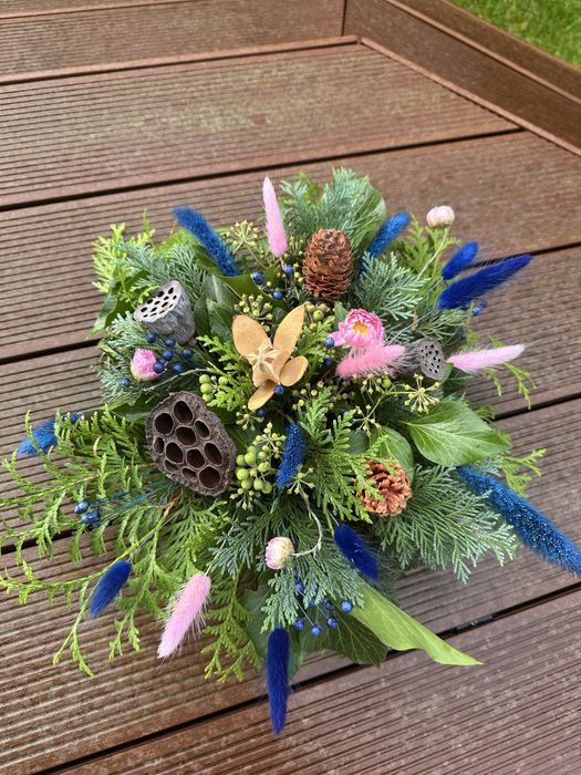 Kompozycja nagrobna lotos suszki zielen