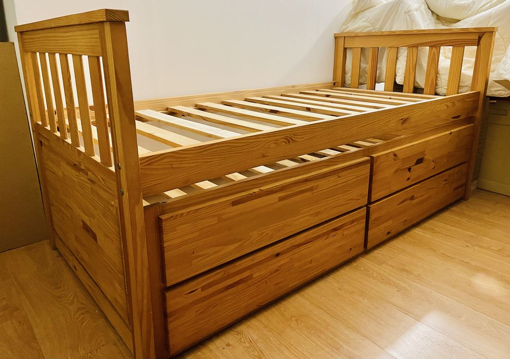 Cama dupla em óptimo estado