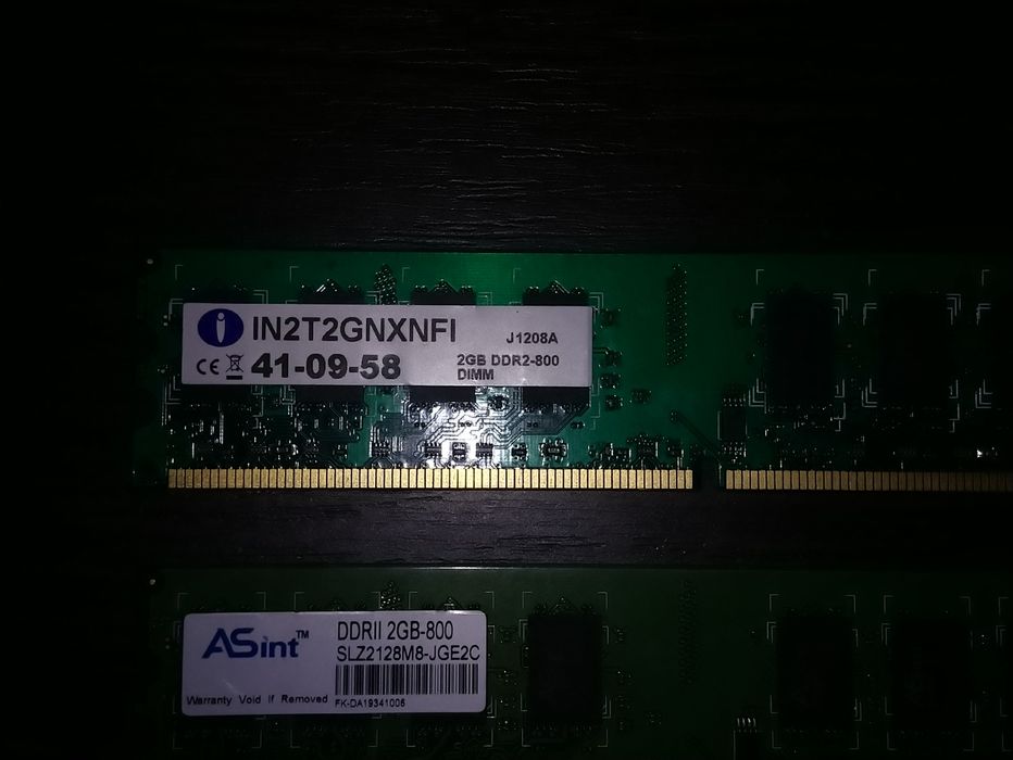 Pamięć DDR2 2x2GB 800MHz