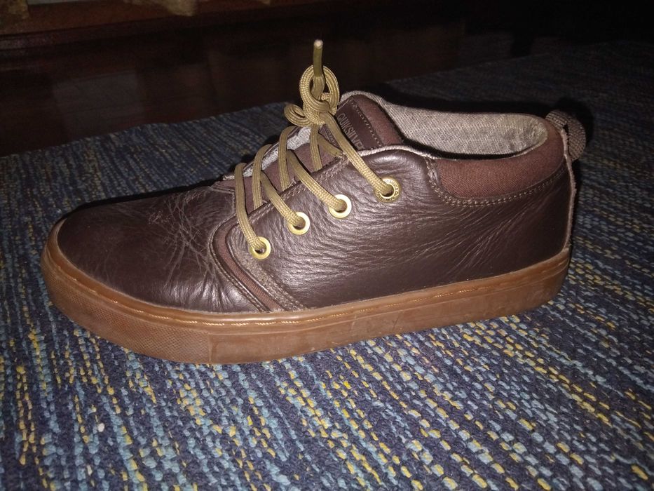 Sapatos quicksilver novos 40