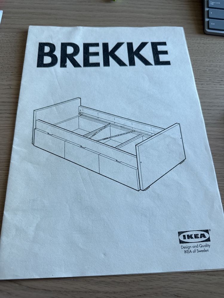 Cama individual Brekke ikea com 3 gavetões
