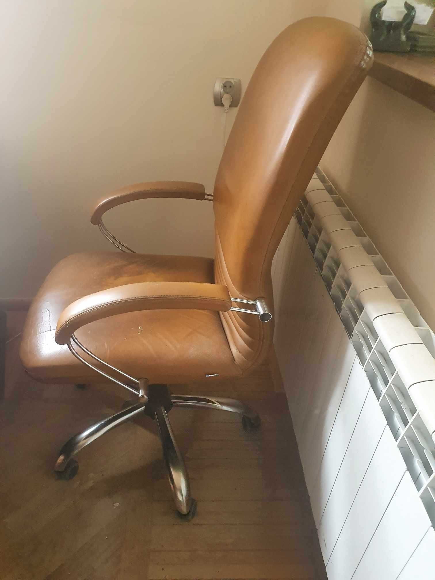Fotel biurowy skóra naturalna